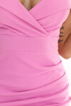 564-6 CALLIE Midi šaty s odhalenými ramenami a výstrihom - Candy Pink UNI