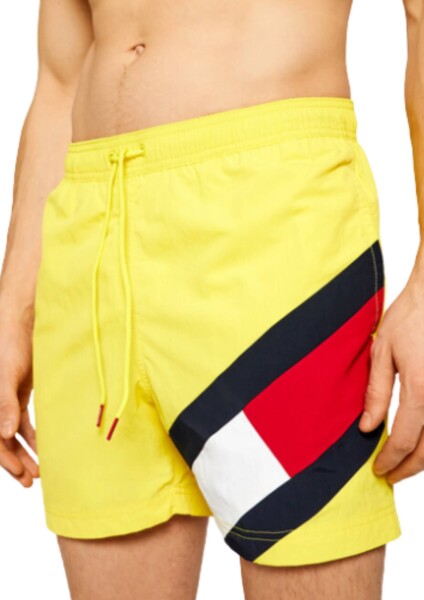 Tommy Hilfiger UM0UM02048 pánske šortky žlté