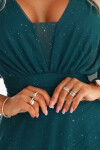 654-1 Dlhé lesklé plus size šaty s výstrihom a priehľadnými rukávmi - fľaškovo zelené UNI