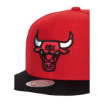 Kšiltovka Mitchell & Ness NBA Chicago Bulls M HHSS3264-CBUYYPPPRDBK OSFM