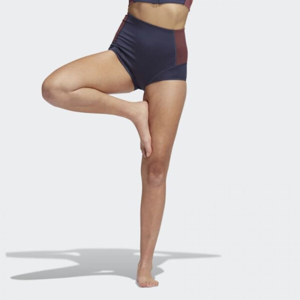 Dámske šortky Yoga For Elements W HD4432 - Adidas M