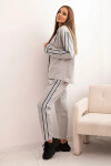 Dámska súprava s viskózou, lampasom a športovou blúzkou sivej farby UNI