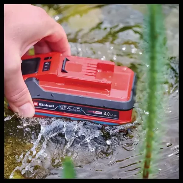 Einhell Power-X-Change PLUS SEALED červená/čierna / Akumulátor / 18V / 3,0 Ah / Li- ION / IP57 (4511618)