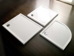 REA/S - Sprchová akrylová vanička Savoy - biela 90x90 Krytka kartáčovaná meď KPL-01907