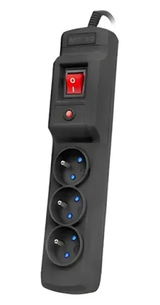 Armac Multi M3 čierna / Prepäťová ochrana / 3 zásuvky / 3 m kábel / 2500 W (M3/30/CZ)