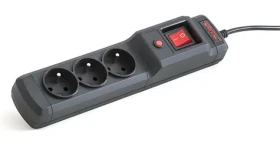 Armac Multi M3 čierna / Prepäťová ochrana / 3 zásuvky / 5 m kábel / 2500 W (M3/50/CZ)
