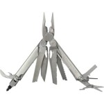 Leatherman Multitool Wave PLUS strieborná / Multitool / 17 nástrojov / 241 g (832524)