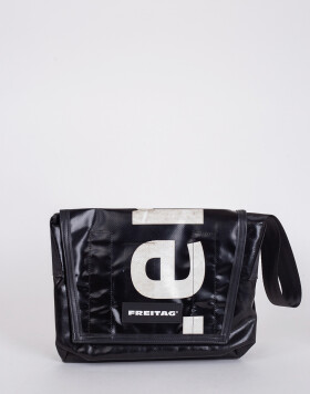 FREITAG F11 Lassie