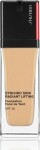 Shiseido Rozjasňujúci liftingový make-up SPF 30 (Synchro Skin Radiant Lifting Foundation) 30 ml