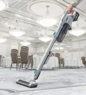 Makita / Aku tyčový vysávač / 40V / Li- ION / cyklónová filtrácia / bez aku (CL004GZ)