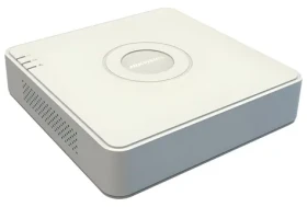 HIKVISION DS-7108NI-Q1(D) / NVR rekordér / pre 8 kamier / 6Mpix / 1x SATA / 1x LAN (DS-7108NI-Q1(D))