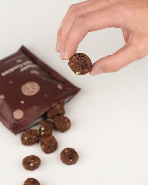 Vilgain Mini Cookies BIO – mandle s horkou čokoládou 100 g