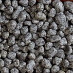 Granulati Zandobbio Okrasné kamene Granito Montorfano 15 - 25 mm 25 kg