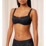 Dámska podprsenka Body Make-Up Illusion Lace Balconette Bra - Triumph naze béžová (00NZ) 075B