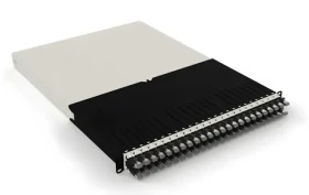Patchbox ONE 30RU čierna / Organizér sieťových káblov / Cat6a / STP / RJ-45 / 1,8 m / PoE (PONE30STPBK)