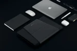 XD Design Chytrá mobilná kancelária čierna / Organizér pre notebook a tablet / do 13 "/ držiak na tablet 12.9" / rPET (P772.501)