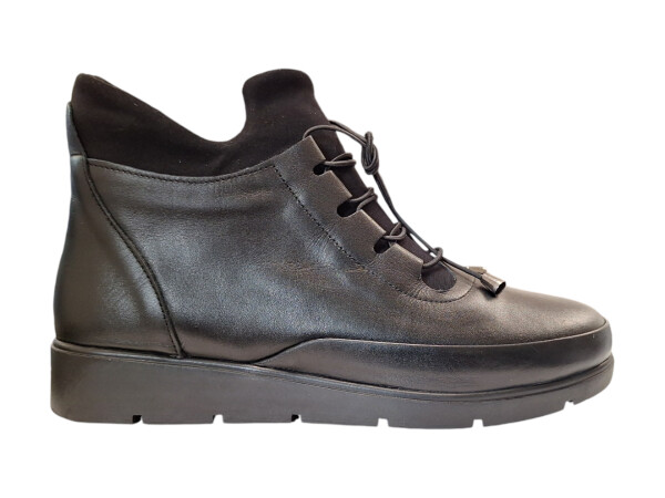 Wild 16920082590 Black Dámska členková obuv čierna 38