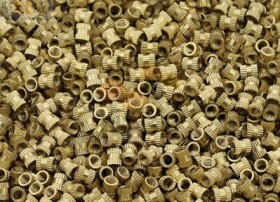 Závitová vložka M3x4mm 10 ks