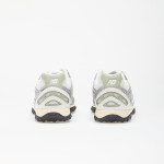 Tenisky New Balance 204 Silver Metallic EUR 42.5