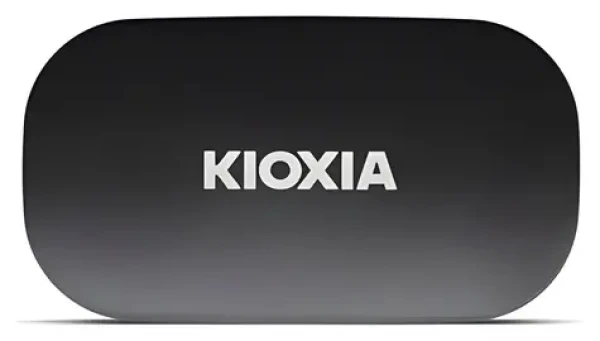 KIOXIA Exceria PLUS G2 Portable 1TB čierna / Externý SSD / USB-C 3.2 Gen 2 / R:1050MB/s / W:1000MB/s (LXD20K001TG8)
