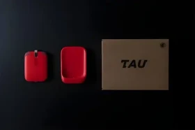 Rolling square TAU biela / Mini powerbanka 3v1 / kľúčenka / 1400 mAh / Micro-USB USB-C Lightning (TAU02R)