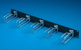 Rittal DK 7257.005 čierna / Vyväzovací panel do racku / 19" / 1U / 43×105 mm / oceľ (7257005)