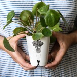 Helen b Porcelánový hrnček Flower Girl 220 ml