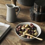 House Doctor Nízká kameninová miska Pleat