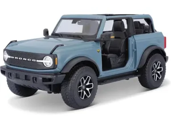 Maisto Ford Bronco Badlands 2021 sivá