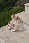 Shapen Petal Light Rose Wide barefoot sandále 40 EUR