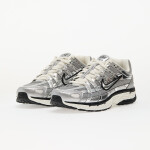 Tenisky Nike P-6000 Metallic Silver/ Metallic Silver-Sail EUR 40.5