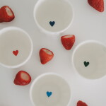 Eulenschnitt Porcelánový hrnek Mini Hearts 290 ml – green