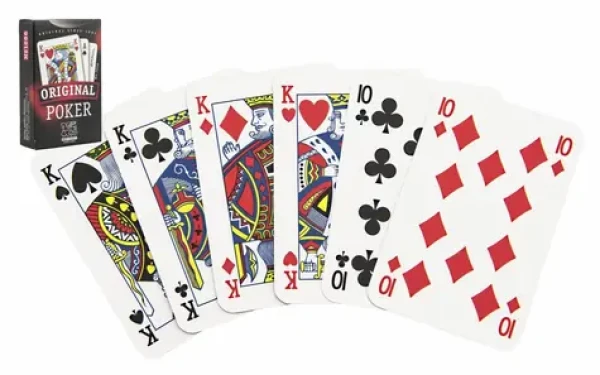 HRACIE KARTY Poker
