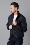 Černá pánská prošívaná bunda se stahovacími lemy model 18347930 černá L - J.STYLE
