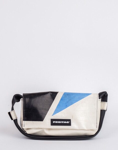 FREITAG F171 Laura