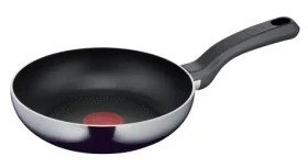 TEFAL Resist D52602 čierna / Panvica / 20 cm (D52602)
