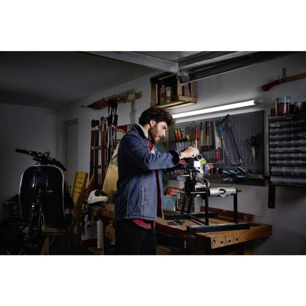 LEDVANCE LED Power Batten L LED podhľadové svetlo LED 24 W teplá biela; 4058075266513