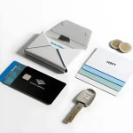 Moft Agile Travel Misty Cove / Peňaženka / MagSafe / Stojanček / 8 kariet / RFID ochrana (MB005S-1-MCGY)