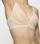 AMOURETTE CHARM - Podprsenka s kosticami pre 360° pohodlie Triumph CREAMY DREAM 85B