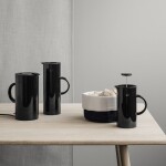 Stelton EM 77 čierna / rýchlovarná kanvica / 1850 W / 1.5 l (890)