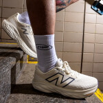 Tenisky New Balance Fresh Foam X 1080 v14 Sea Salt/Vintage Indigo EUR 44