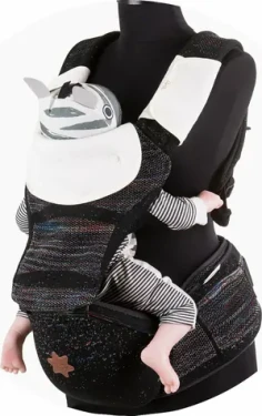 CHIPOLINO Detské nosítko Hip Star Fly Multicolor Black / od 4 - 36 mesiacov / do 15 kg (156116)