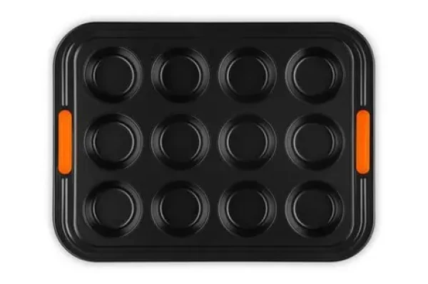 LE CREUSET Forma na muffiny Carbon Steel / 12 dielikov / nepriľnavý povrch (46058000010000)