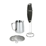 Lamart LT7092 Kaffe / Penič mlieka / stojanček a kanvička / 4 kávové šablóny / 350 ml (8590669372928)