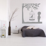 Veselá Stena Samolepka Vtáčik v klietke na strome Farba: biela, Veľkosť: 40 x 40 cm