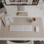 Eulenschnitt Podložka na pracovní stůl Heart Taupe 80 x 40 cm