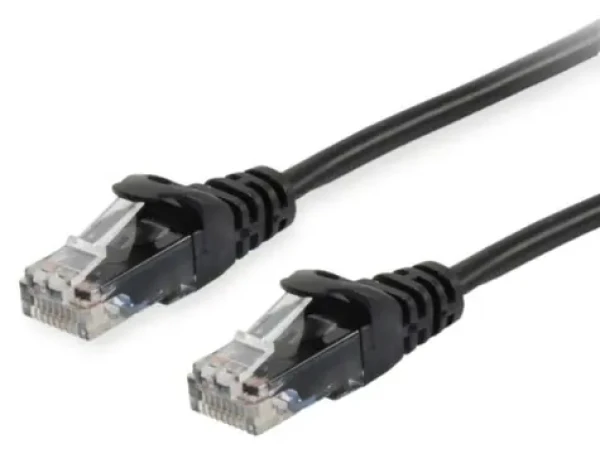 Equip UTP Cat6 čierna / Patch kábel / 2x RJ-45 / 1 m / 250 MHz (625450)