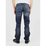 Wrangler® Greensboro Modern Regular W15QEE77T US 30 / 34