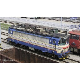 Piko lokomotíva BR „Laminátka“ ČD Cargo