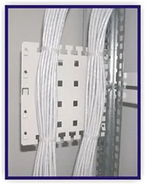Triton Vyväzovací panel pre zavesenie / 150x170mm / šedý (RAC-VP-X12-X1)